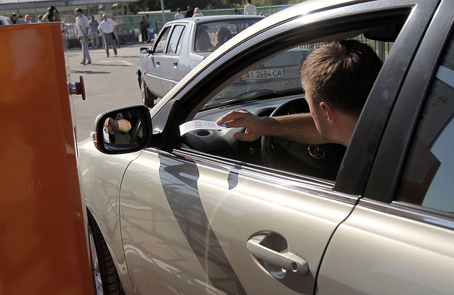 Перехоплює паркінг СЕА на об'єкті в Києві