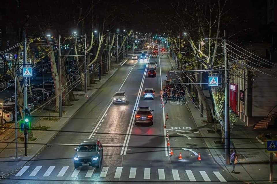 Cвітлодіодні дорожні знаки, дорожні знаки,  LED освітлення пішохідних переходів