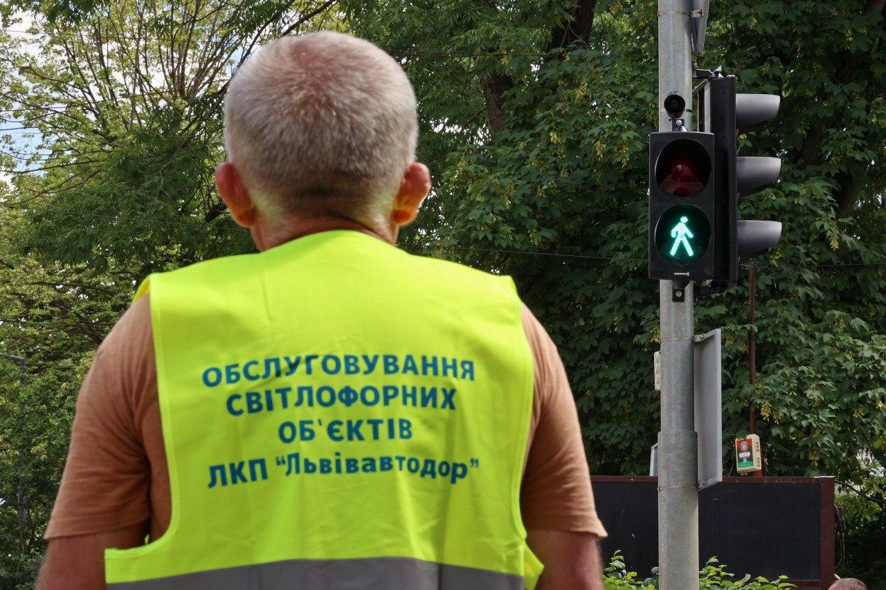 Устройства звукового сопровождения пешеходов производства СЕА в городе Львов