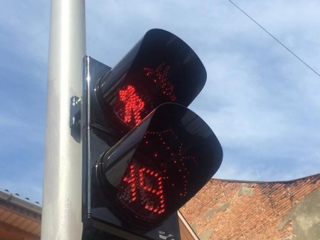 Pedestrian road traffic light of SEA production that was installed in Uzhgorod