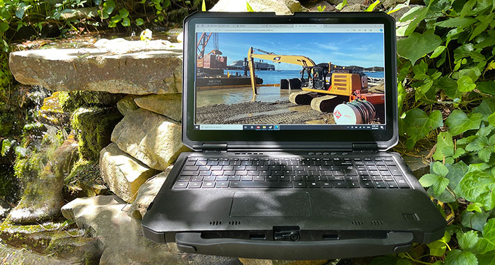 Winmate L156AD Rugged Laptop